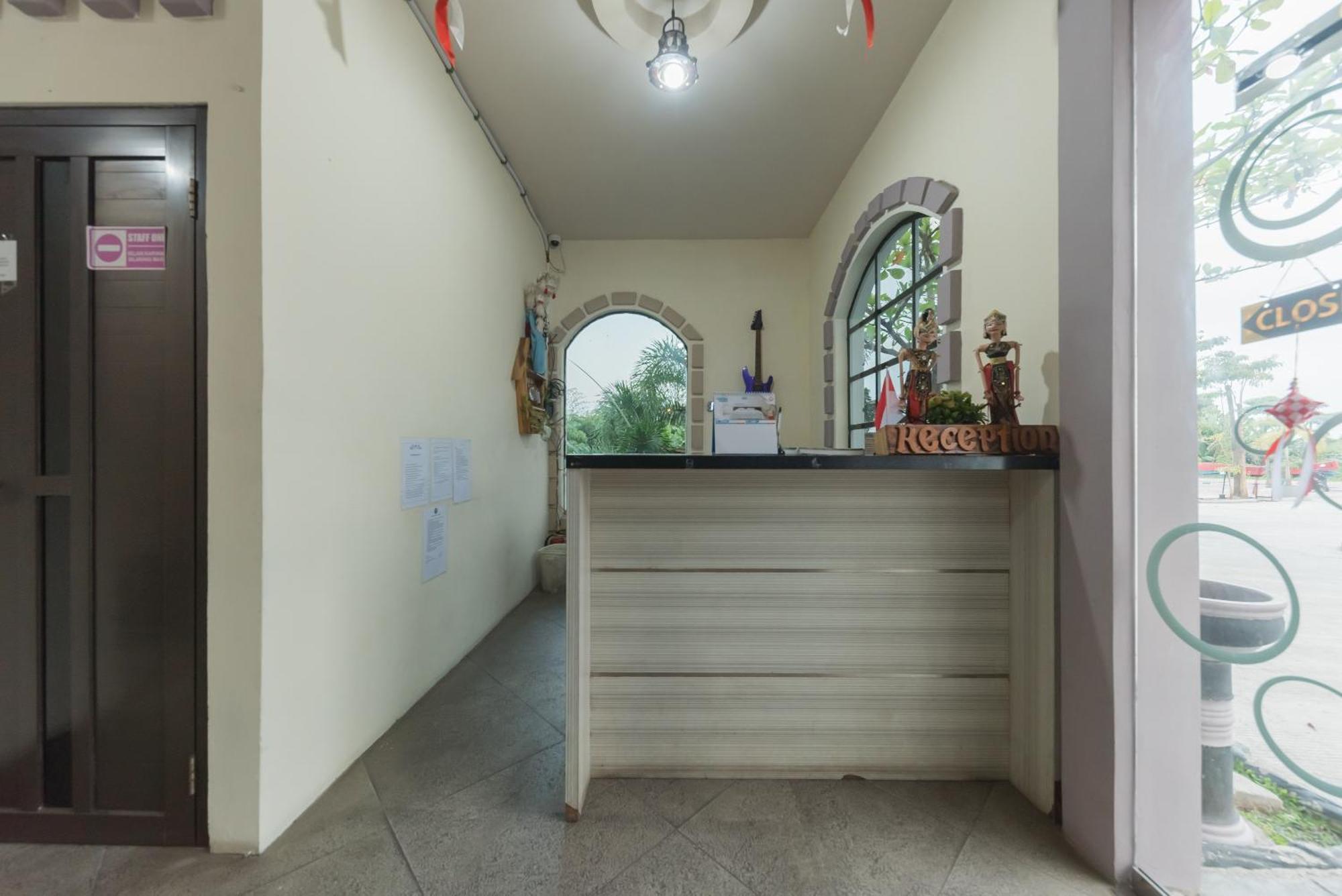 Urbanview Hotel Cianjur City Park By Reddoorz المظهر الخارجي الصورة