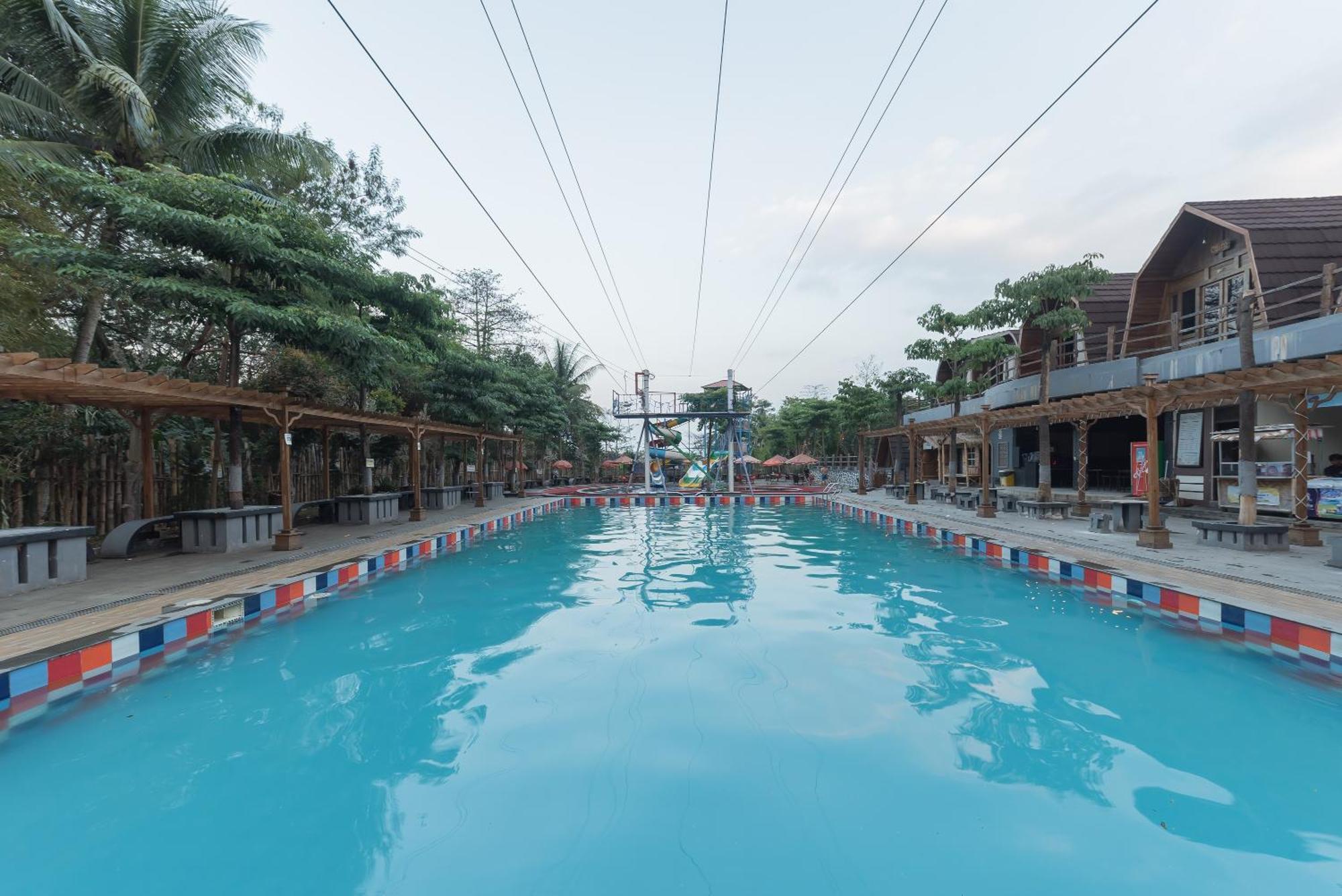 Urbanview Hotel Cianjur City Park By Reddoorz المظهر الخارجي الصورة