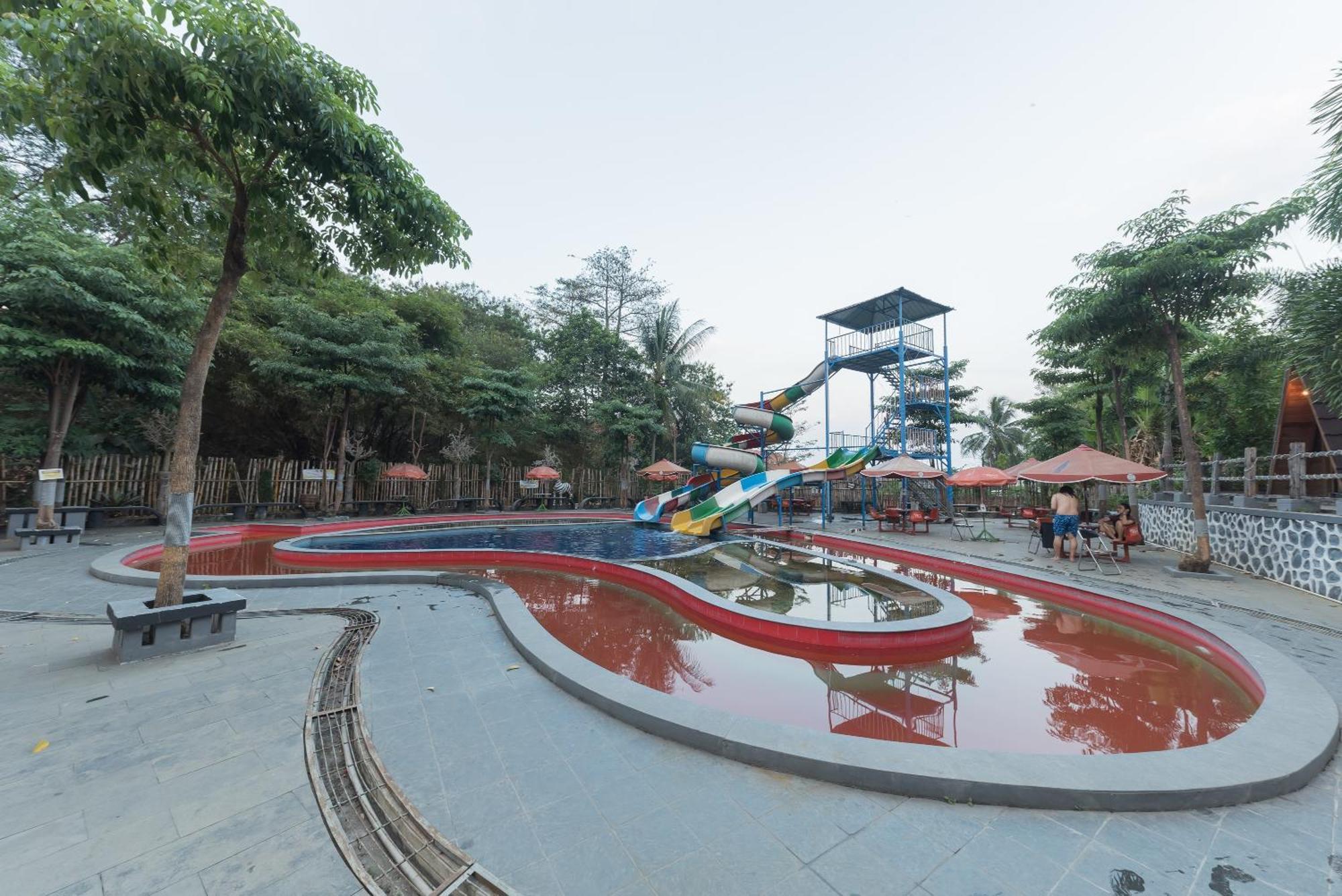 Urbanview Hotel Cianjur City Park By Reddoorz المظهر الخارجي الصورة